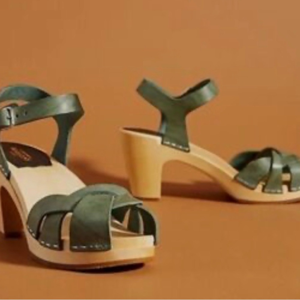 Swedish Hasbeens Olive Leather Strappy Clog Sandals